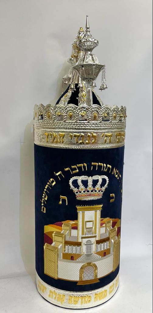 Torah Case Holy Temple Velvet with Computerized Embroidery - Image 6