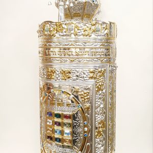 Hoshen Case Crown Set with Swarovski Stones