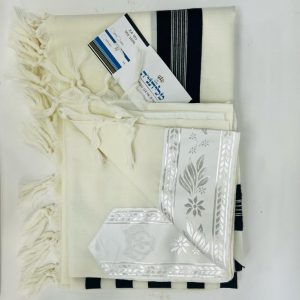 Wool Tallit Talitnia Crown Magnificent Model Sizes 50, 60, 70, 80 Black, White, Sephardic and Ashkenazi to Choose