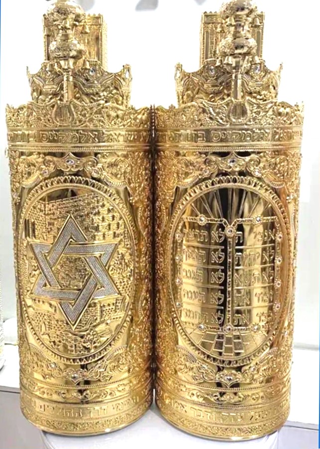 Complete Gold Cases to Choose