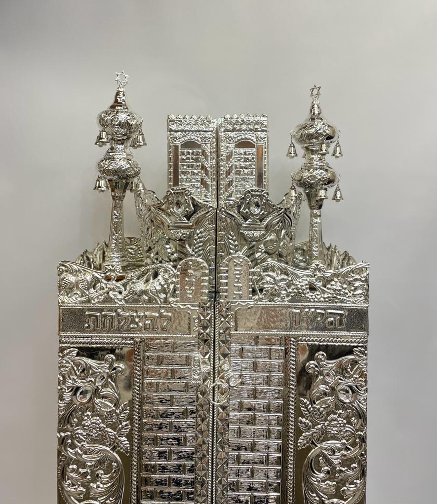 Square Case for Sefer Torah - Image 5