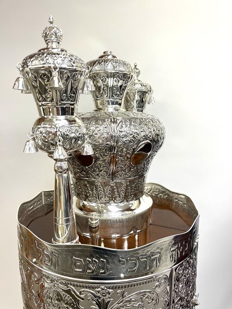 Torah Case with Menorah - Image 9