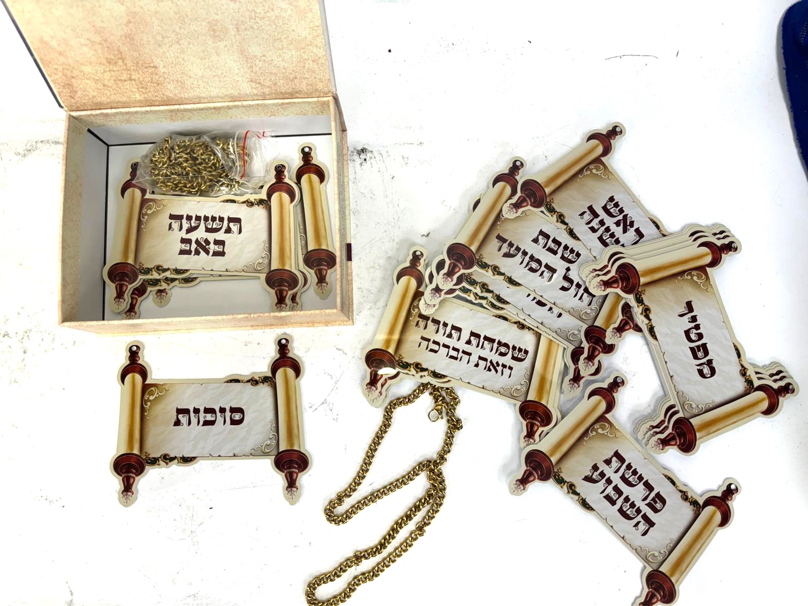 Set of Pendants Magnificent for Sefer Torah