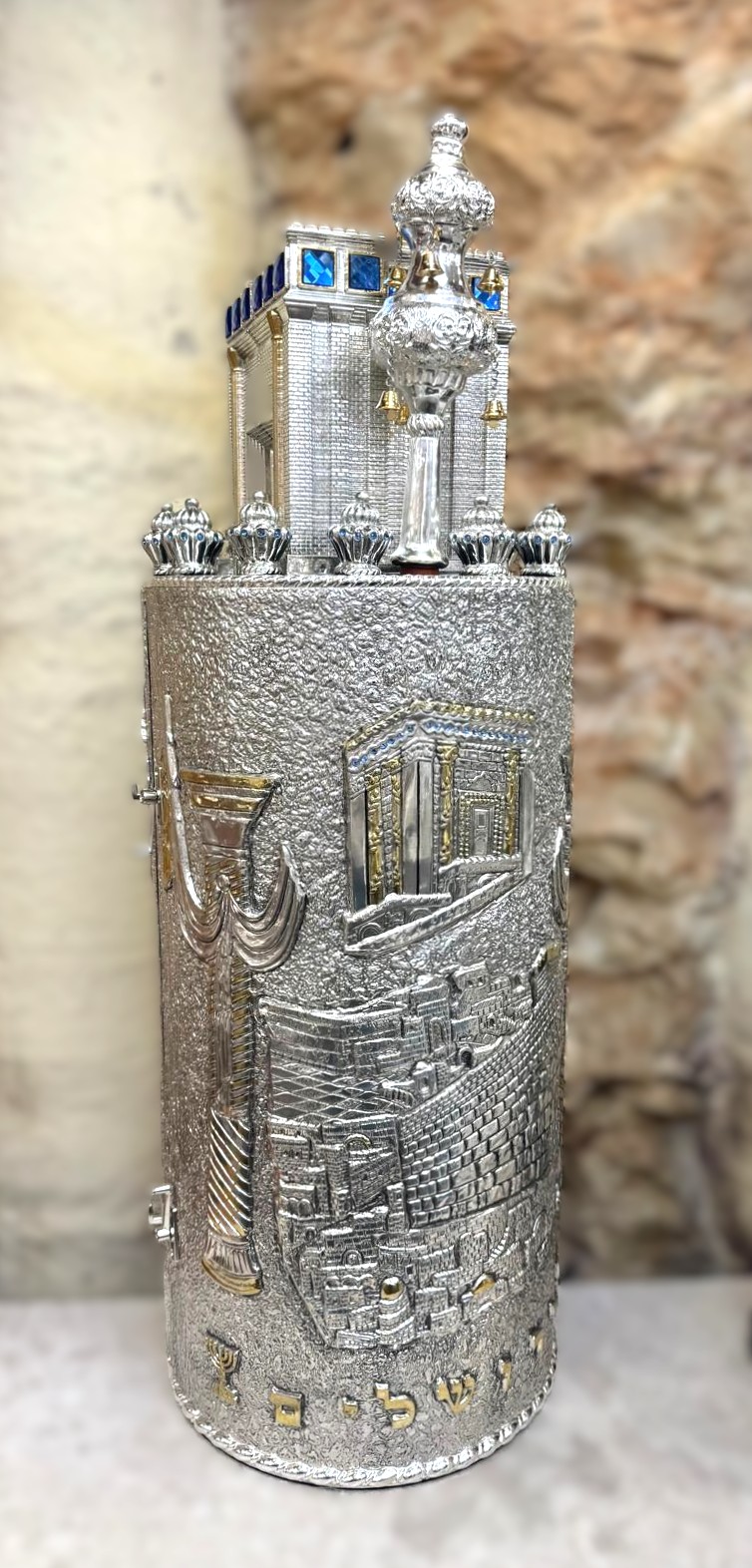 Torah Case with 3D Beit HaMikdash Top
