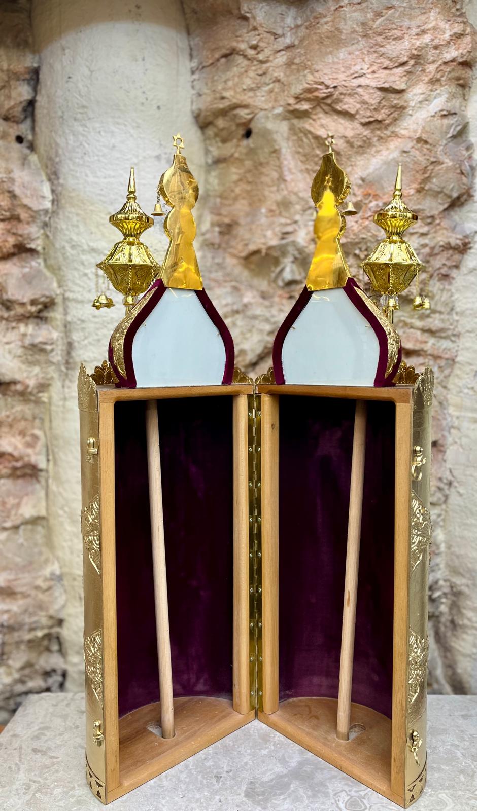 Torah Case 52 cm, Wood with Velvet - Image 3