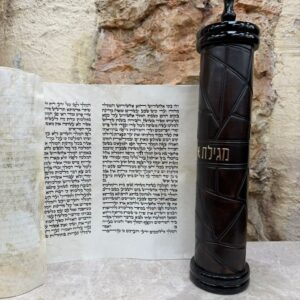 Premium Sephardic Megillah 37 cm Item 630