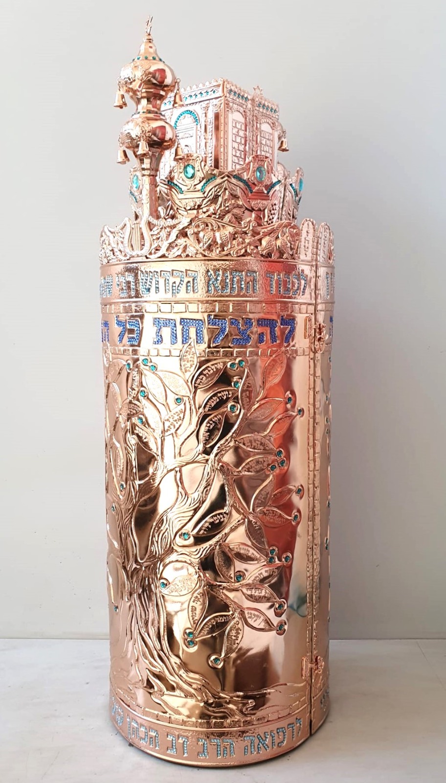 Magnificent Case for Sefer Torah Model Breastplate Inlaid (העתק) (העתק)